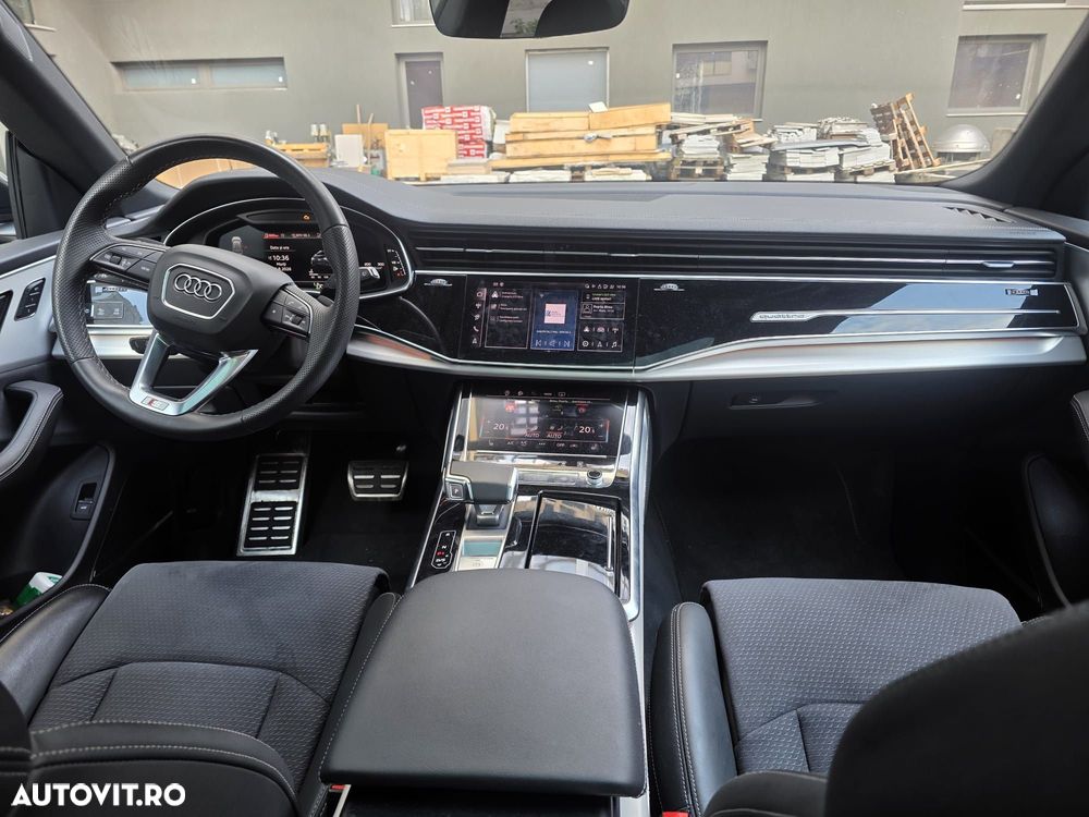 Audi Q8 - 13