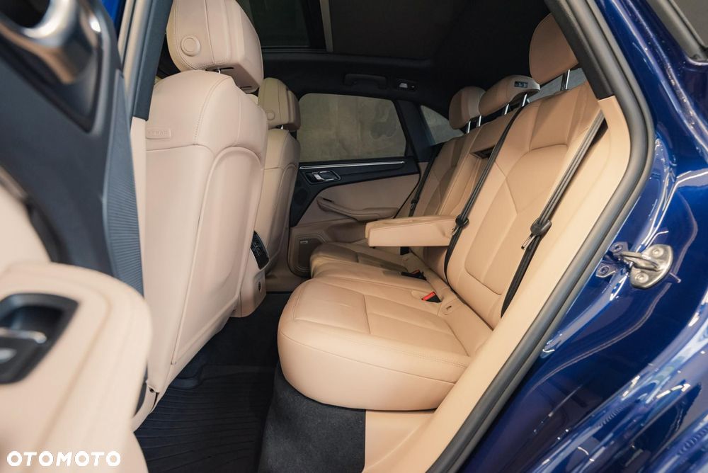 Porsche Macan - 15