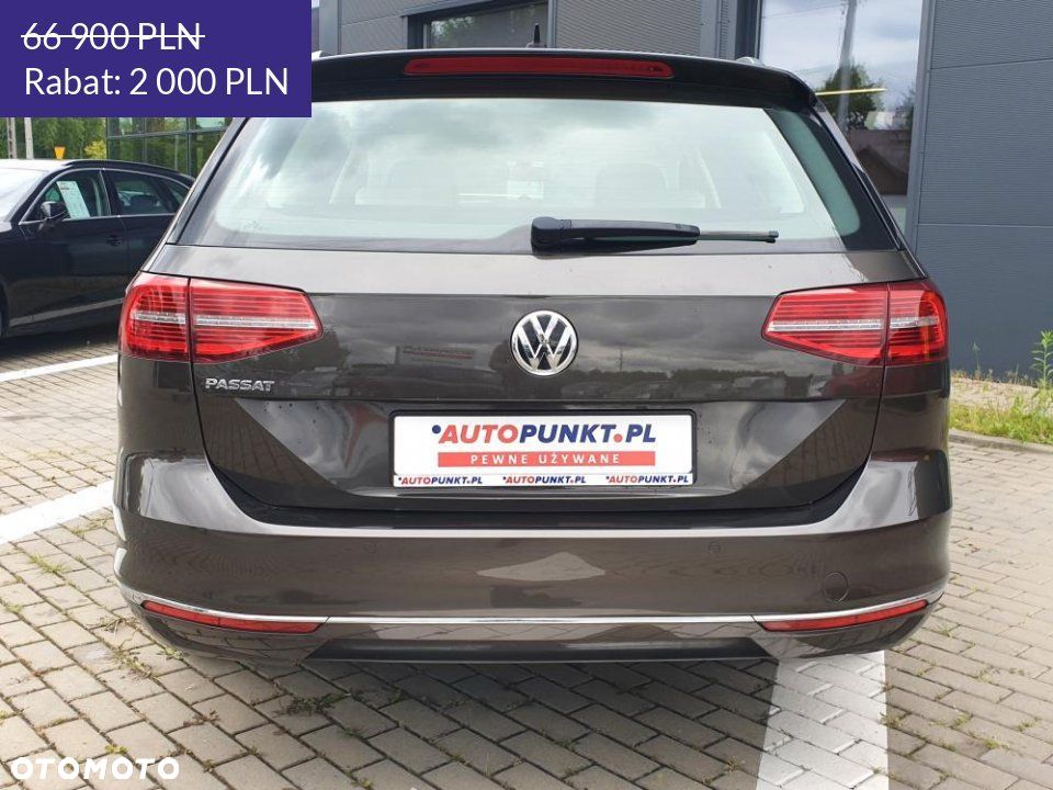 Volkswagen Passat - 4