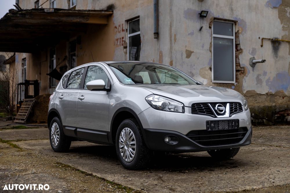 Nissan Qashqai - 2