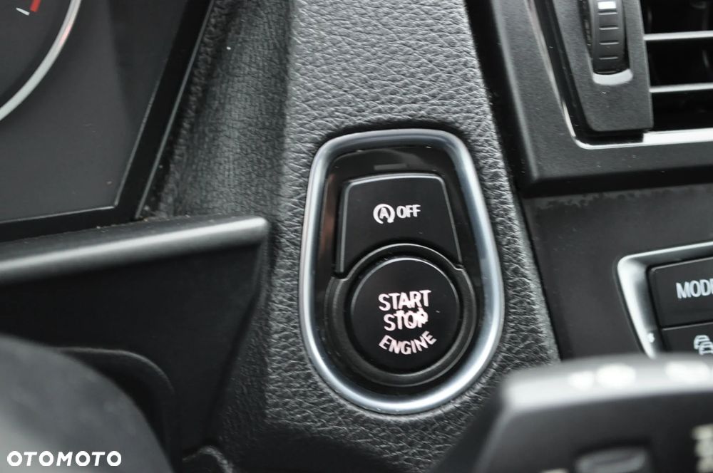 BMW Seria 1 118i - 26