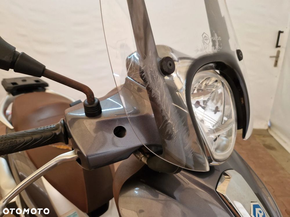 Piaggio Medley - 28