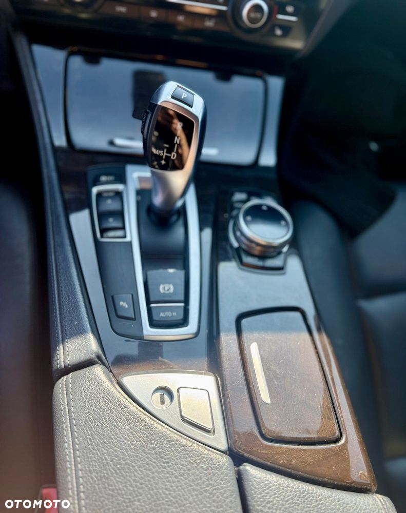 BMW Seria 5 - 25