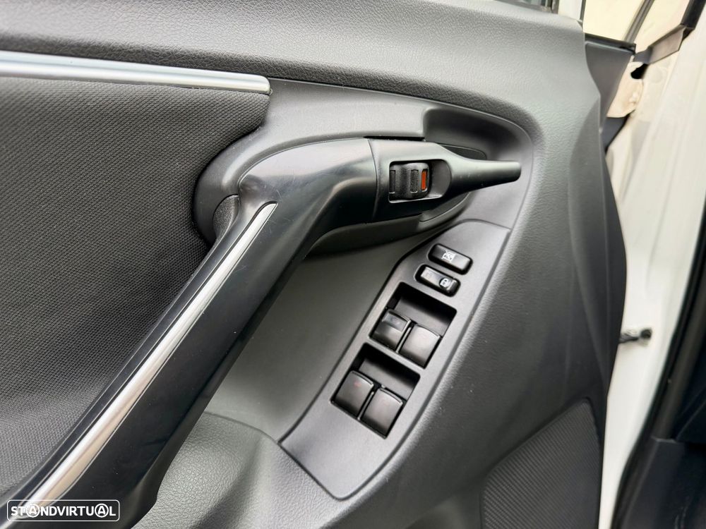 Toyota Verso 1.6 D-4D Exclusive+GPS - 26