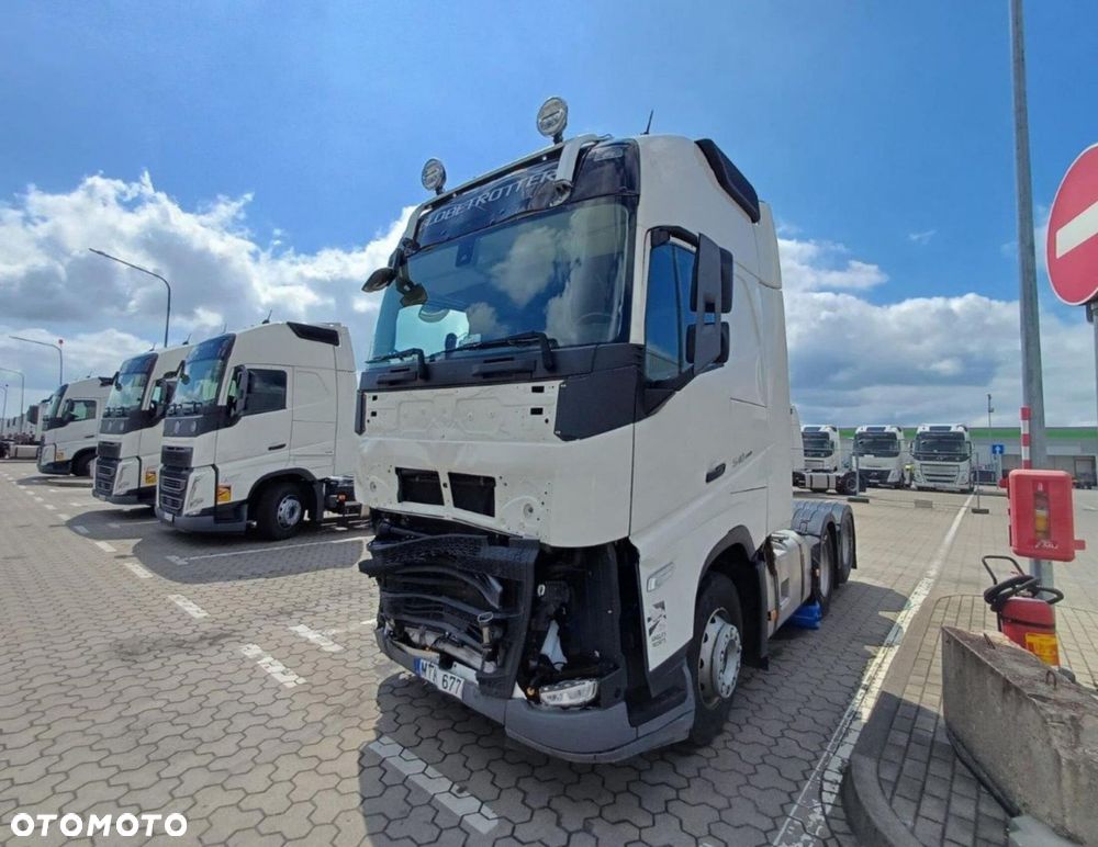 Volvo FH 540 Globetrotter XL Retarder Adaptive Cruise Control - 2