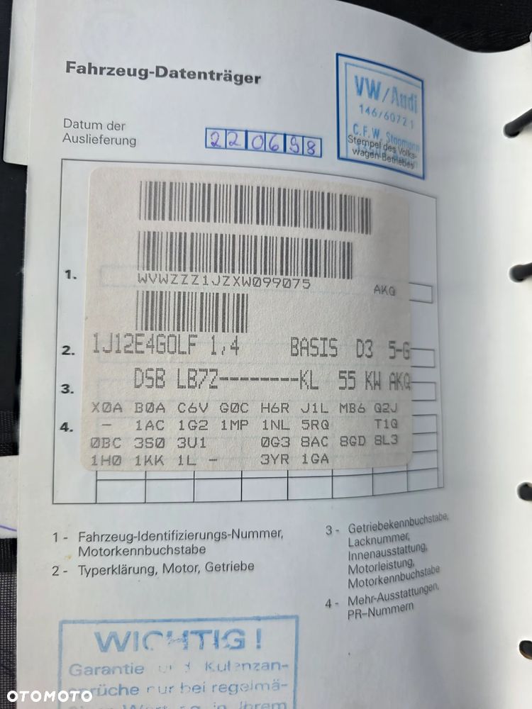 Volkswagen Golf 1.4 Comfortline - 24