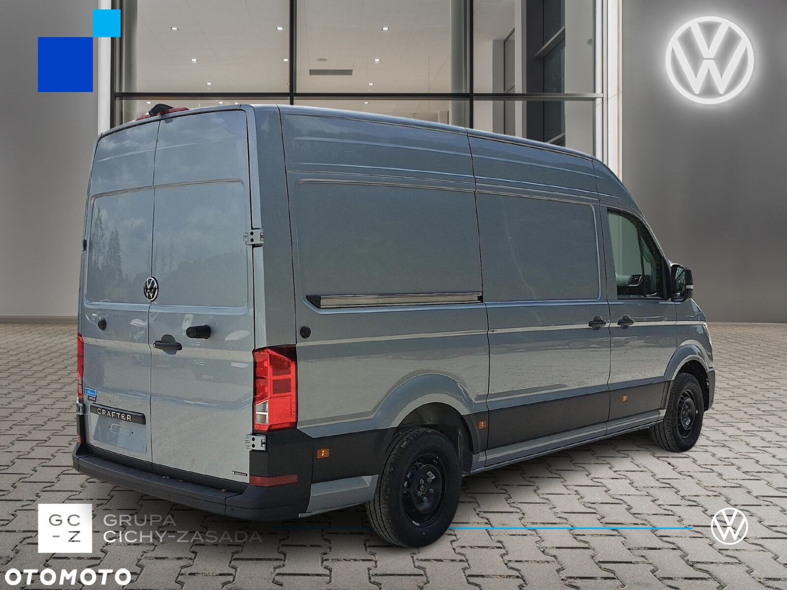 Volkswagen Crafter 35 Furgon z wysokim dachem silnik: 2,0 l EU6 SCR 177 KM / skrzynia biegów: 4MOTION automatyczna 8-biegowa rozstaw osi: 3640 mm - 5
