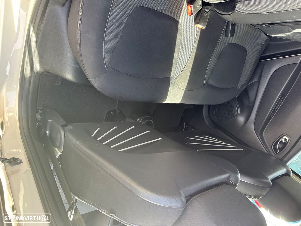 Renault Captur 0.9 TCE Exclusive - 20