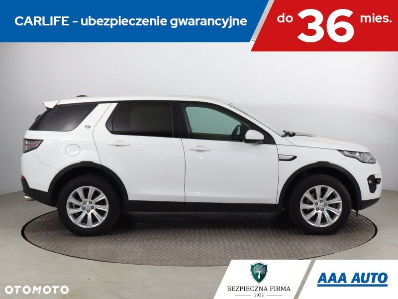 Land Rover Discovery Sport - 8