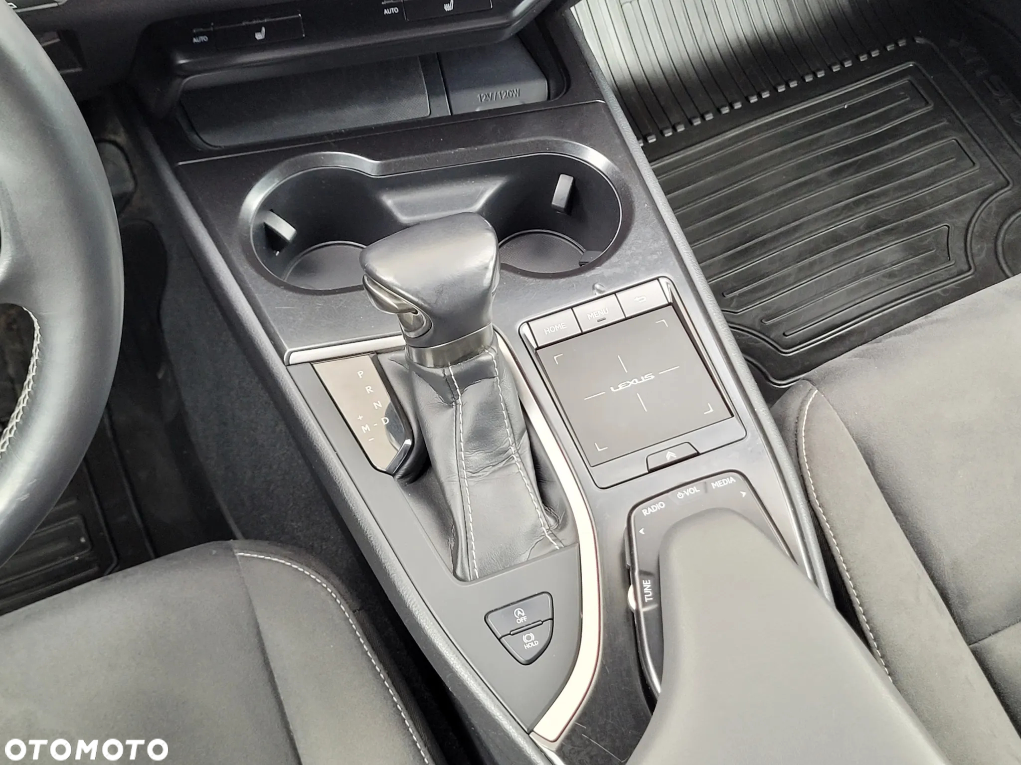 Lexus UX 200 Elegance 2WD - 16