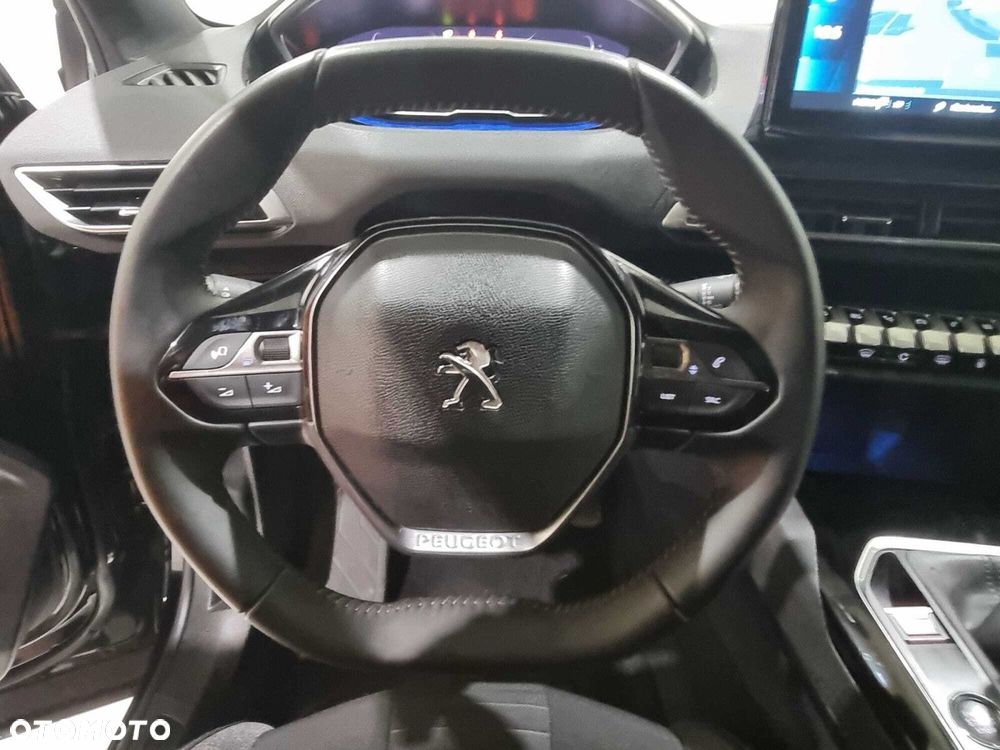 Peugeot 3008 - 28
