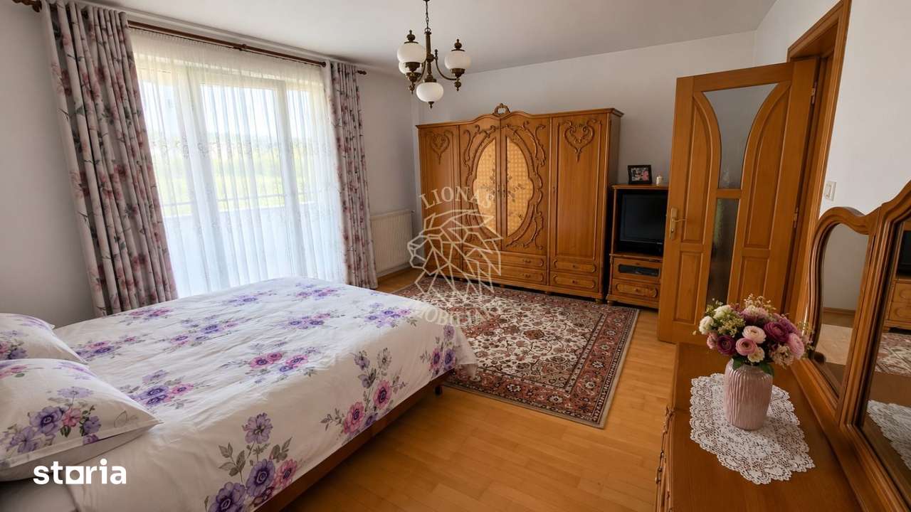 Apartament 3 camere 78 mp-etaj 1-parcare,boxa-Zona Calea Moldovei — fotografia 1