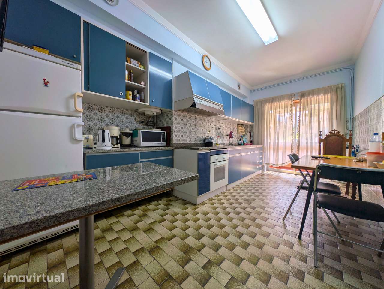 Apartamento T3 com varanda e garagem em Darque - Grande imagem: 4/21