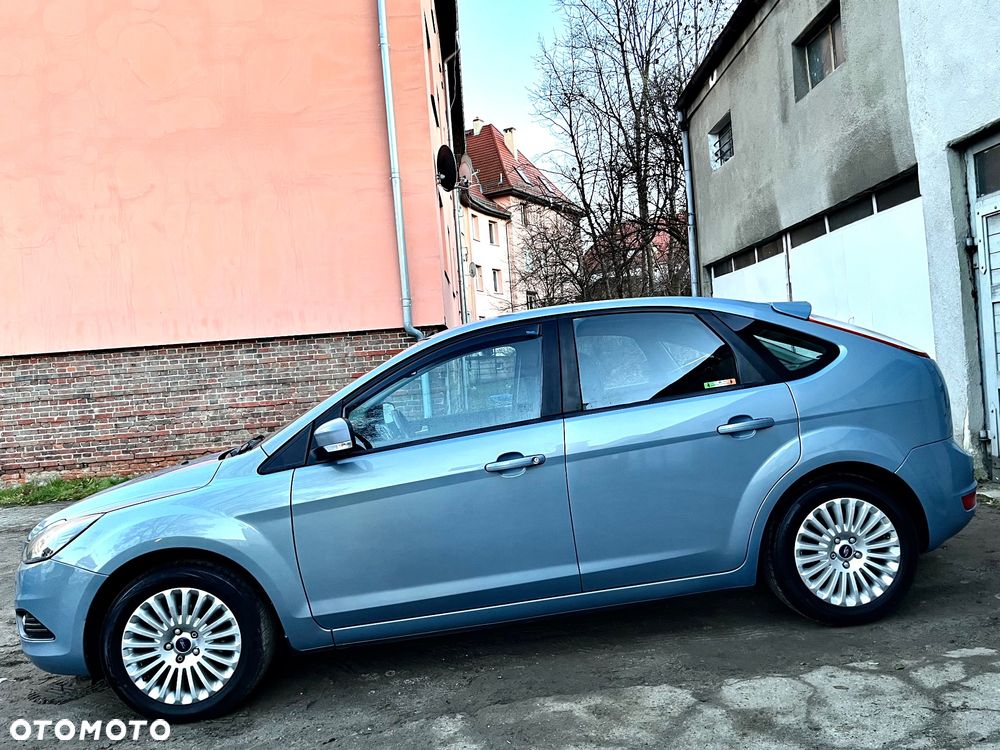 Ford Focus 1.8 Titanium - 8