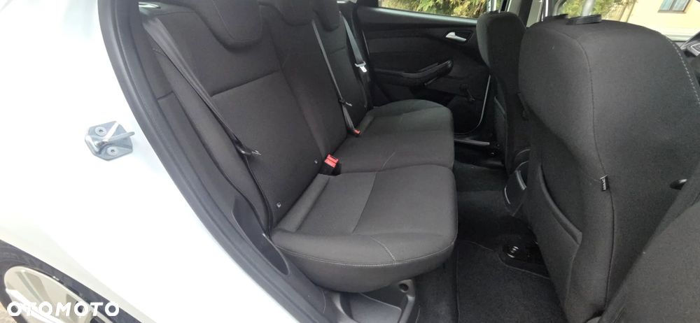 Ford Focus 1.0 EcoBoost Start-Stopp-System Ambiente - 30