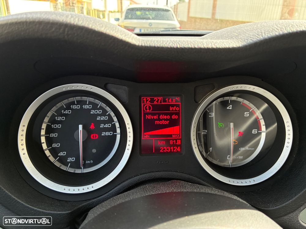 Alfa Romeo 159 Sportwagon 1.9 JTDm 16V Elegante - 7