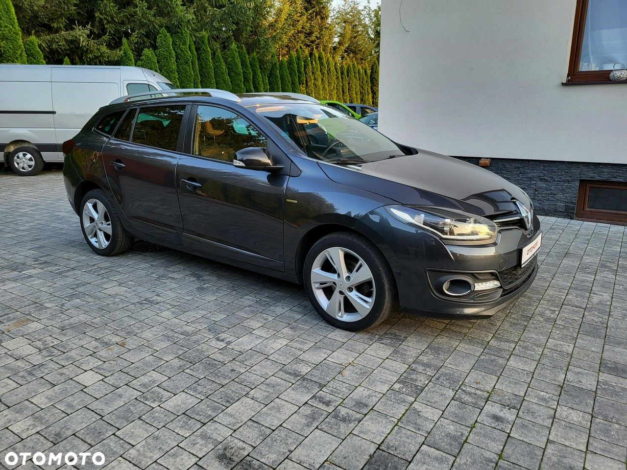 Renault Megane - 5