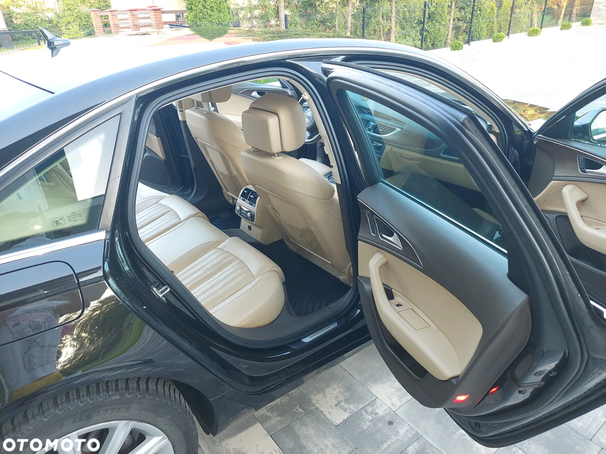 Audi A6 - 12