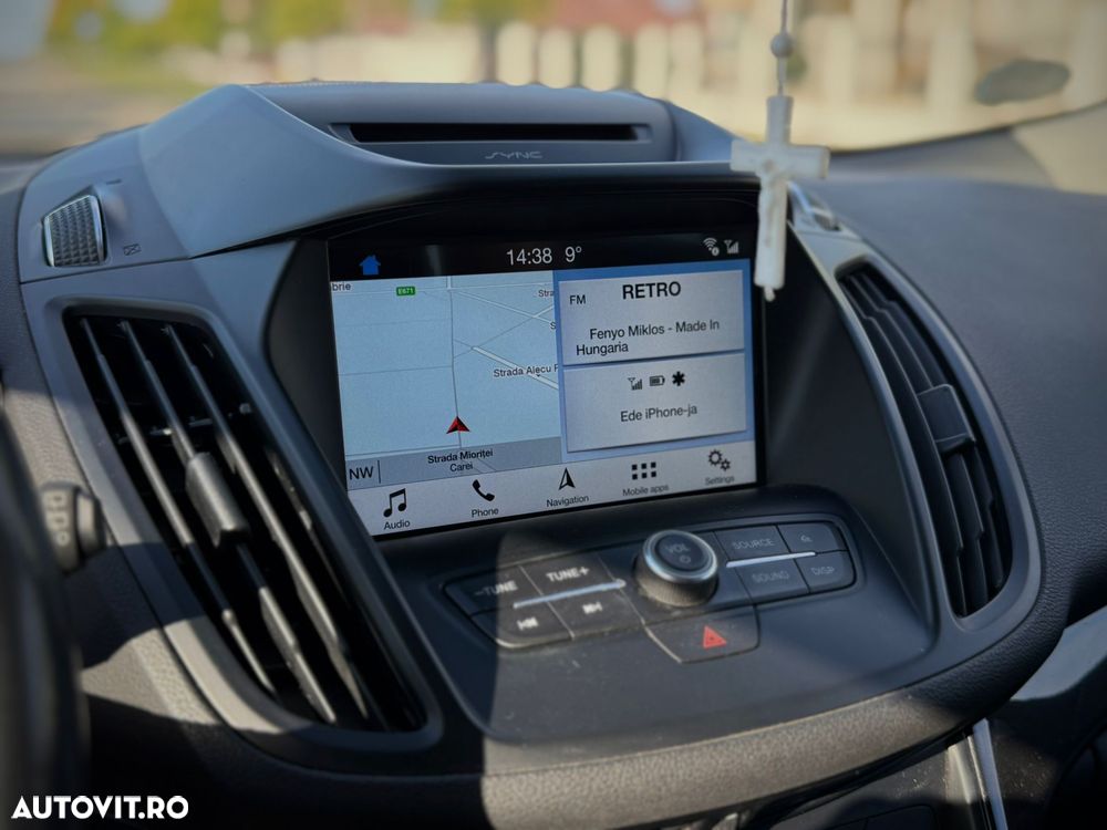 Ford Kuga 2.0 TDCi 2x4 SYNC - 13