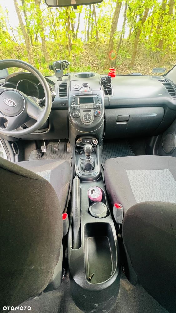 Kia Soul 1.6 L - 18
