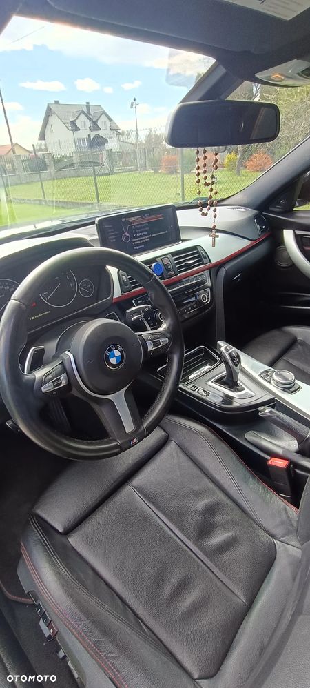 BMW Seria 3 328i Sport Line - 13