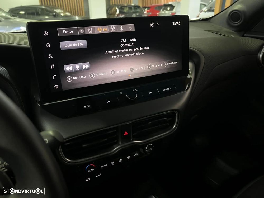 Nissan Juke 1.0 DIG-T N-Connecta NAV. DCT - 27