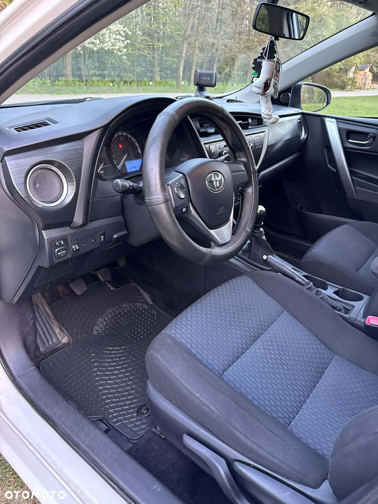 Toyota Auris 1.33 VVT-i Active - 7