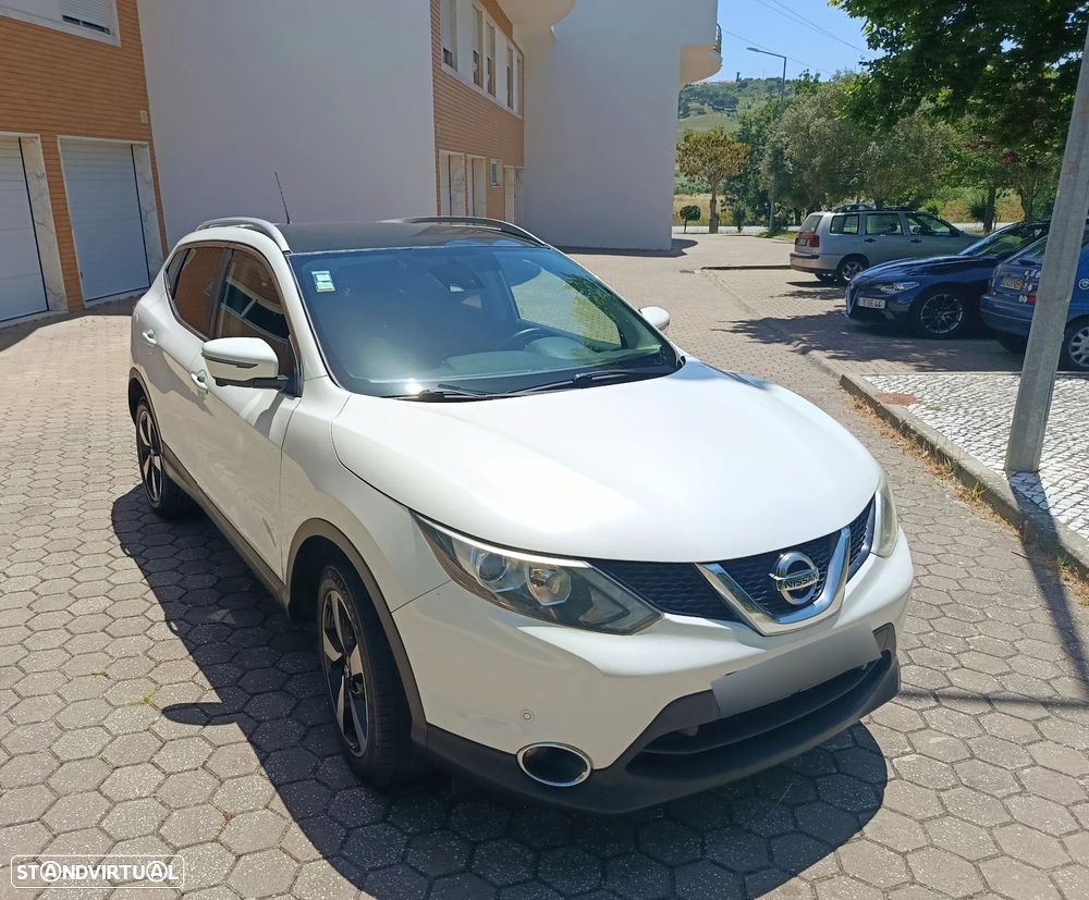 Nissan Qashqai 1.5 dCi N-Connecta - 2