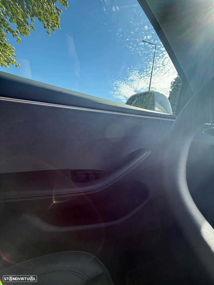 Tesla Model 3 Tração Traseira - 22