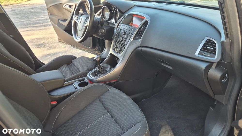 Opel Astra 1.4 T Sport EU6 - 8