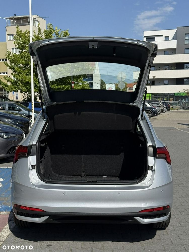 Skoda Scala 1.0 TSI Essence - 30