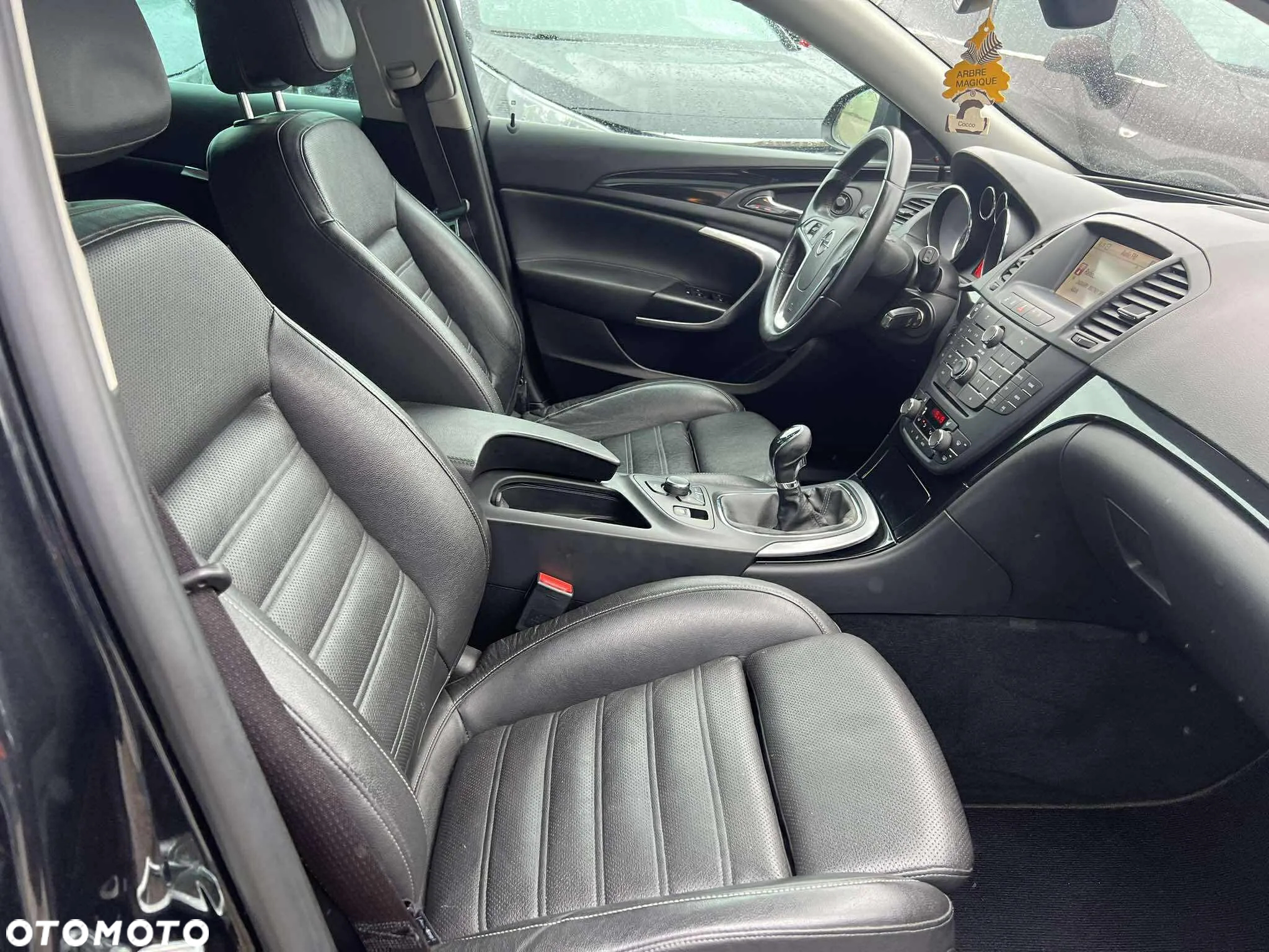 Opel Insignia 2.0 CDTI - 10