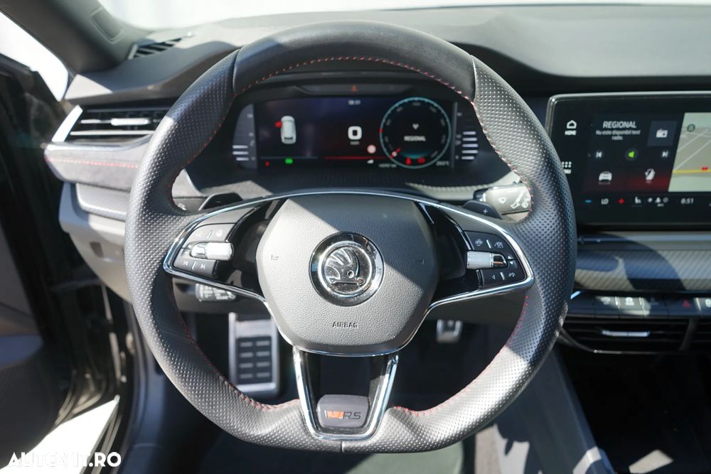 Skoda Octavia Combi 2.0 TDI DSG 4x4 RS - 13
