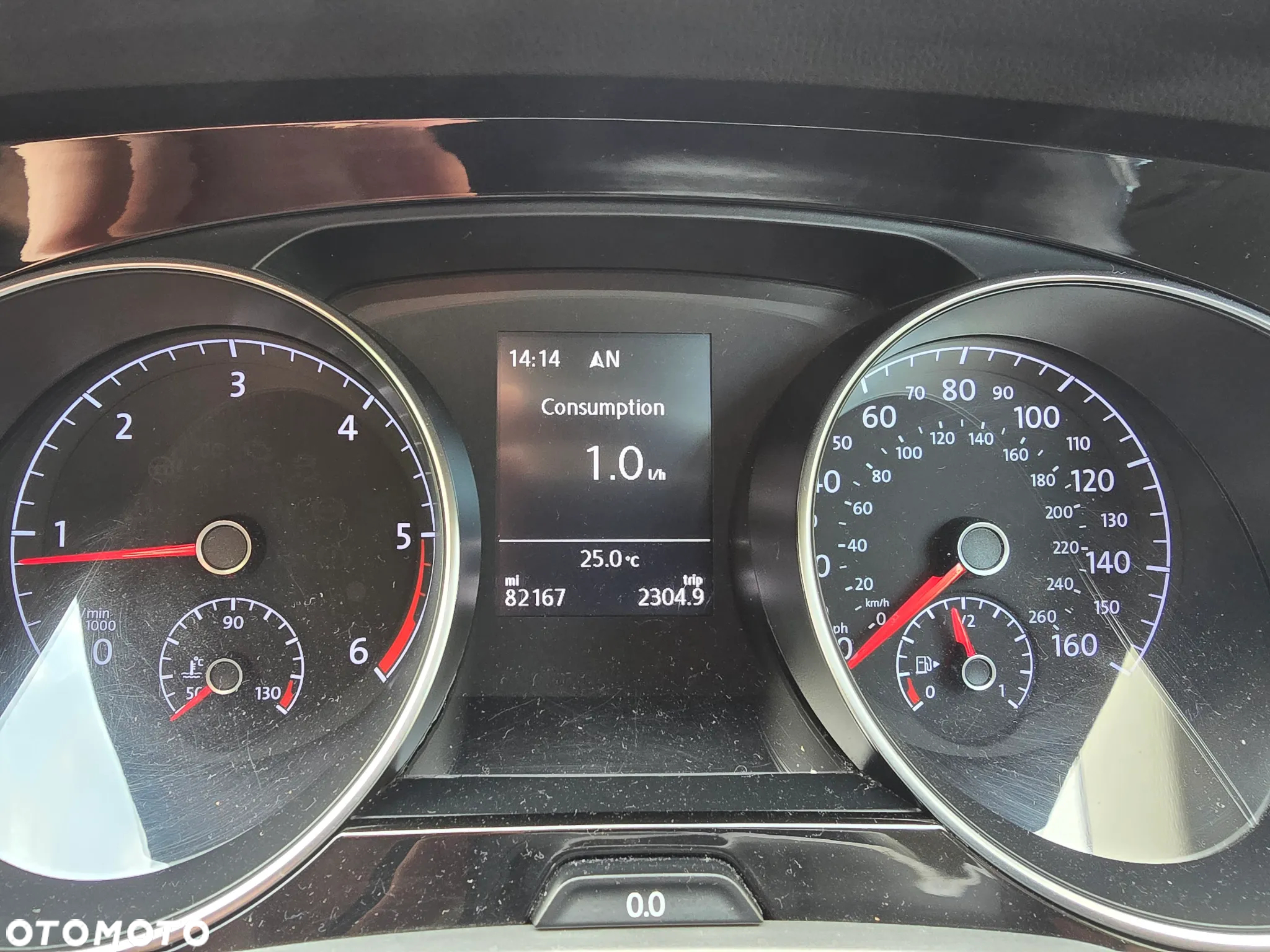 Volkswagen Touran - 25
