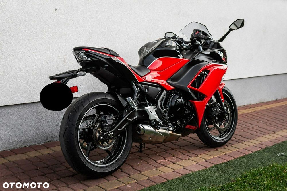Kawasaki Ninja - 3