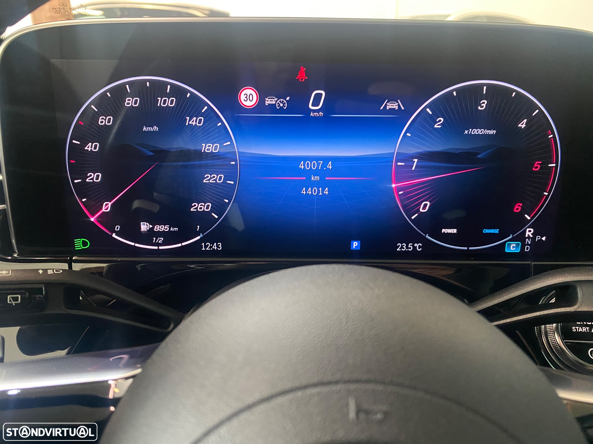 Mercedes-Benz E 220 d - 20