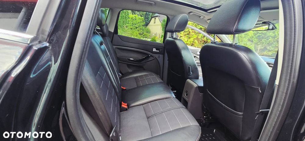 Ford Kuga 2.0 TDCi 4WD Titanium - 35