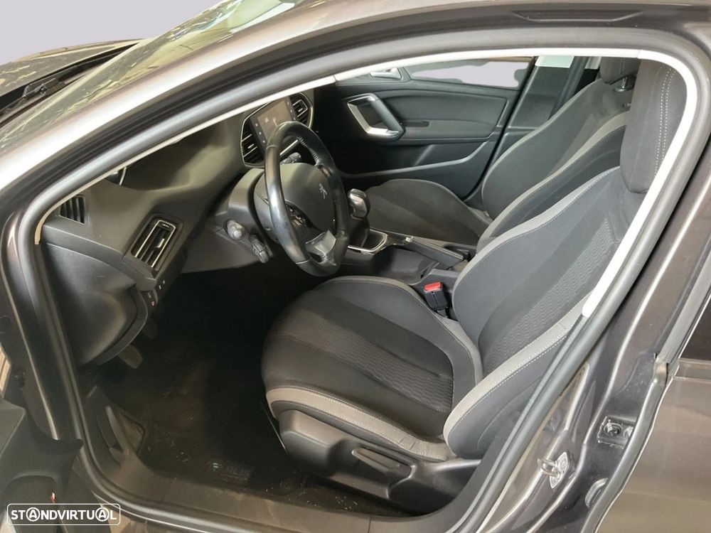 Peugeot 308 SW 1.2 PureTech Style - 3