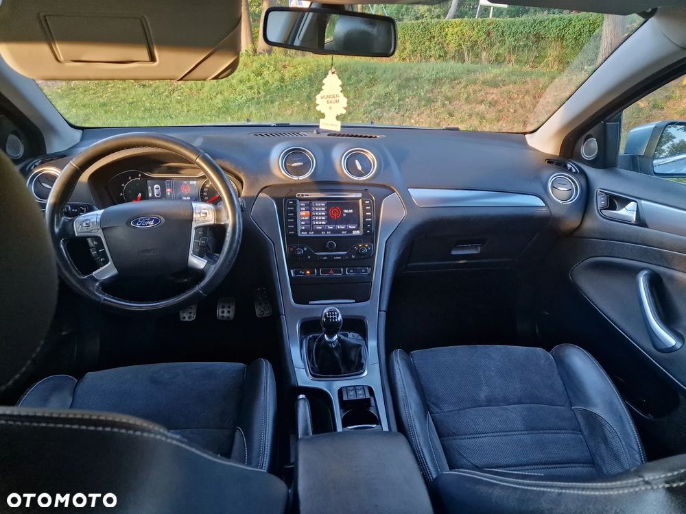 Ford Mondeo 2.0 TDCi Titanium S - 12