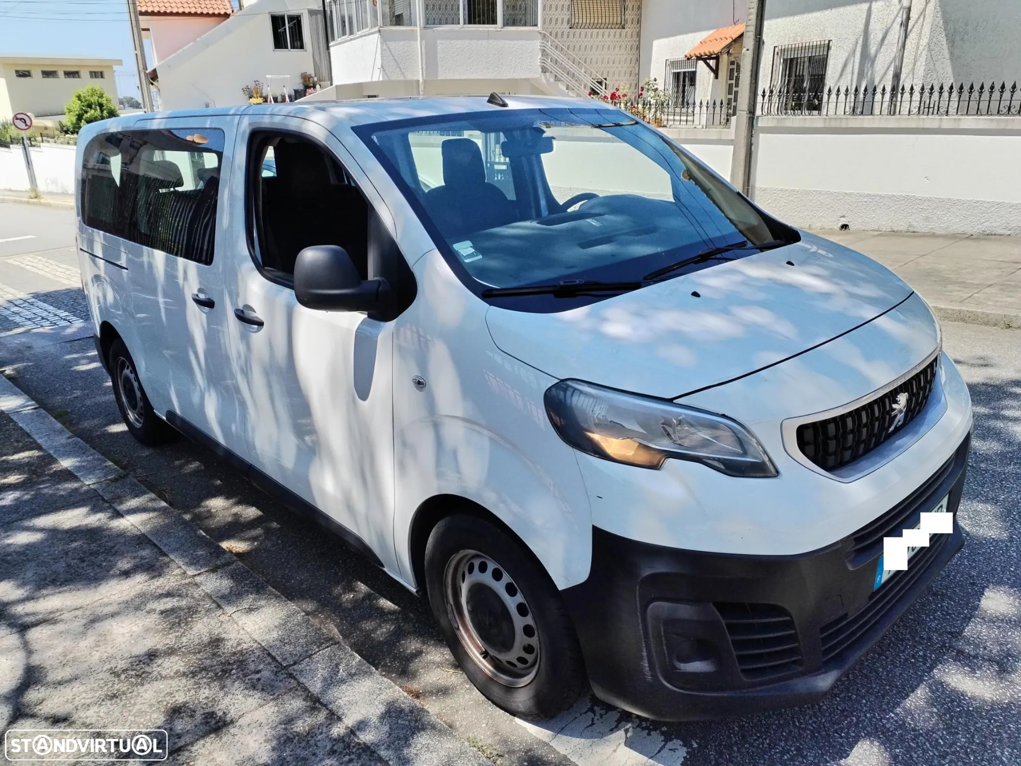 Peugeot Traveller 1.5 BlueHDi L2H1 Business Standard - 2