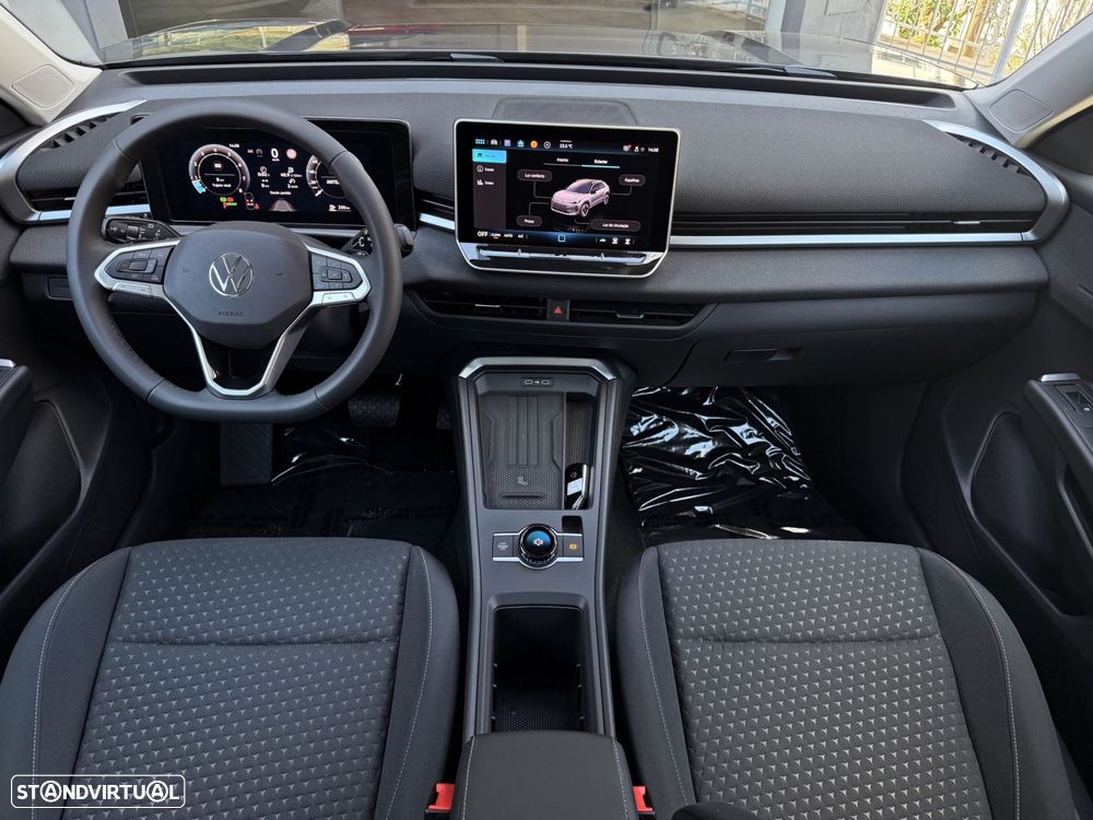 VW T-Roc 1.5 eTSI Life DSG - 7