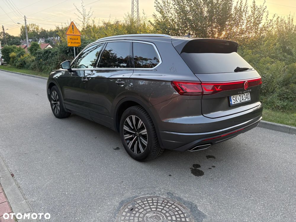 Volkswagen Touareg - 7