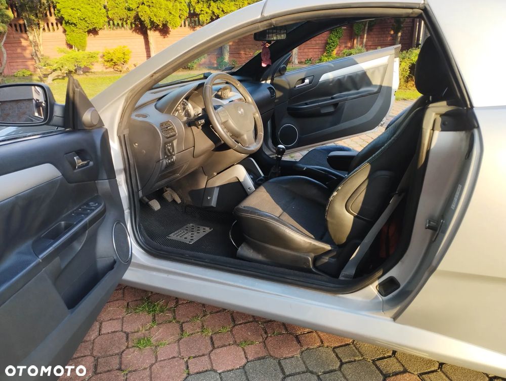 Opel Tigra - 7