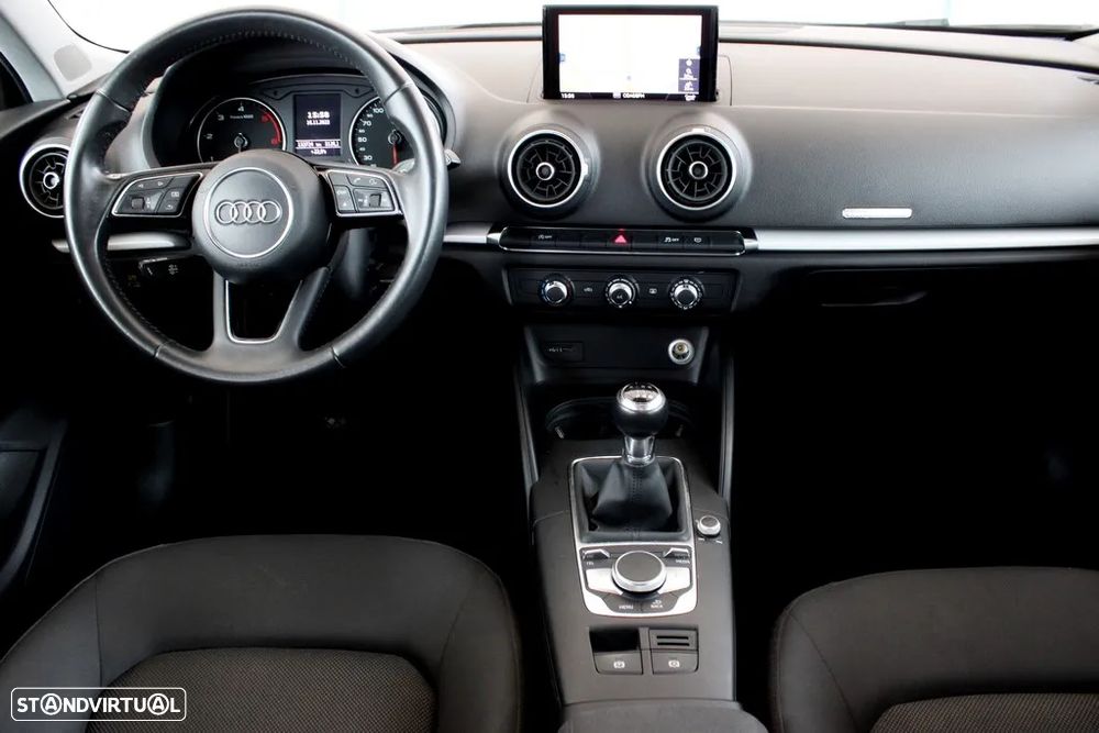 Audi A3 Sportback 1.6 TDI - 8