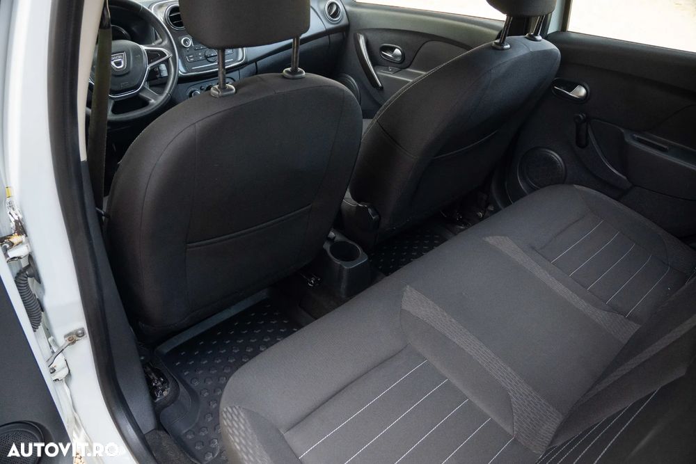 Dacia Logan 1.5 dCi Laureate - 24