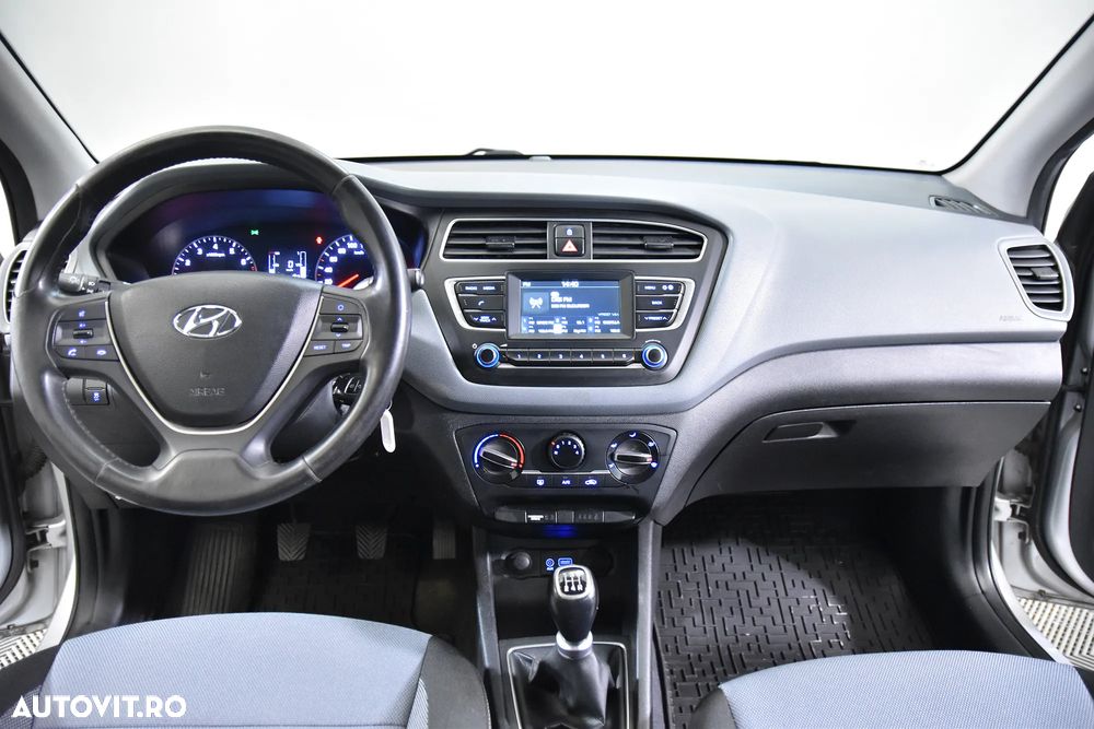 Hyundai i20 - 9