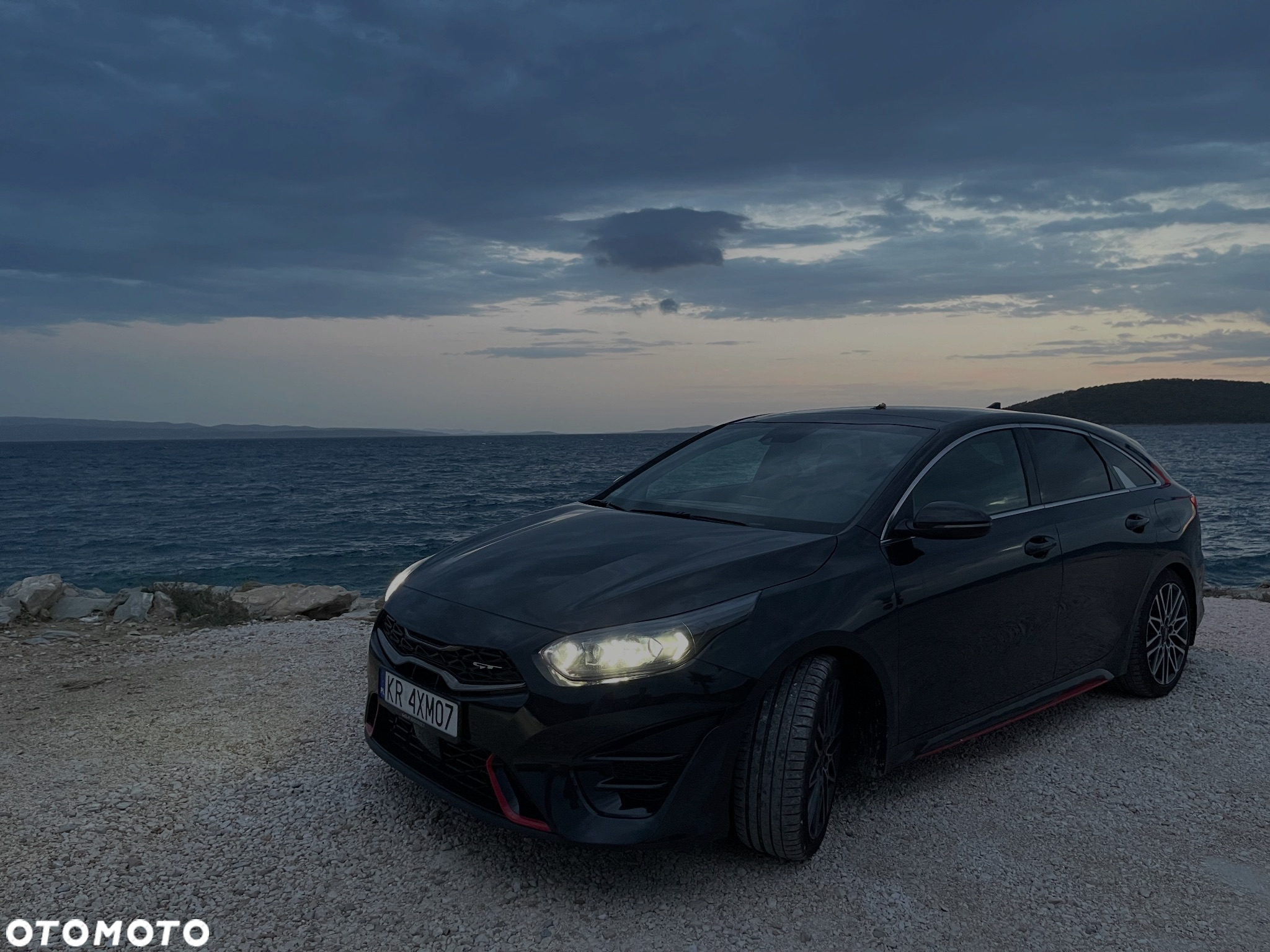 Kia ProCeed 1.6 T-GDI GT DCT - 9