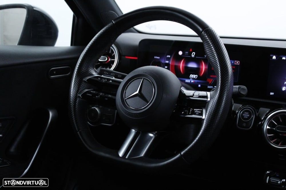 Mercedes-Benz A 200 AMG Line Aut. - 17