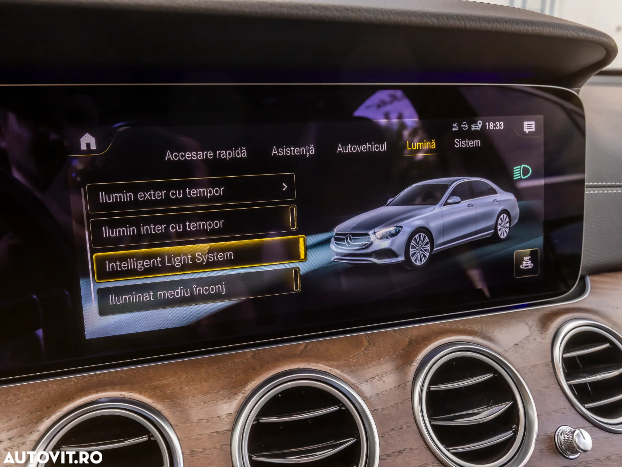 Mercedes-Benz E 200 MHEV 4MATIC Aut. - 30