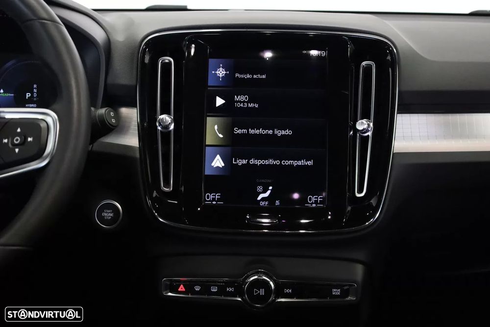 Volvo XC 40 1.5 T5 PHEV Momentum Plus - 32